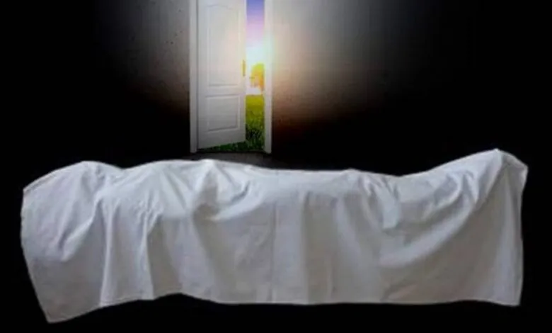 تفسير حلم سماع خبر وفاة شخص حي في المنام